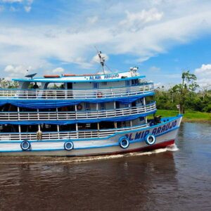 viagem-de-barco-pela-amazonia